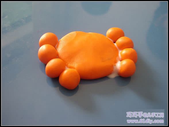 橡皮泥制作小螃蟹图解