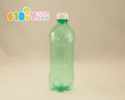 塑料瓶制作飞虫