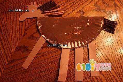 幼儿园纸盘手工——马