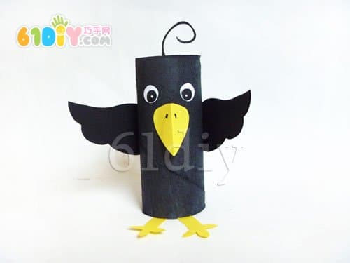 卫生纸筒制作的可爱小乌鸦
