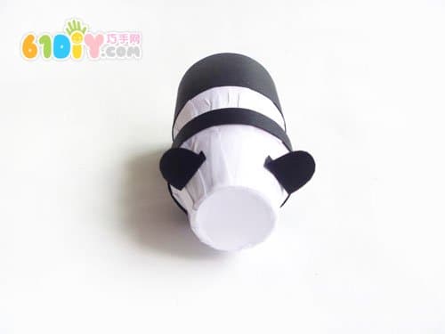 养乐多瓶子制作熊猫