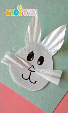 怎样用蛋糕纸制作小兔子