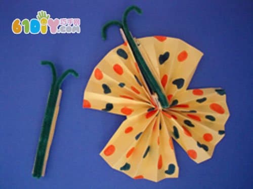 儿童手工制作简单的纸蝴蝶