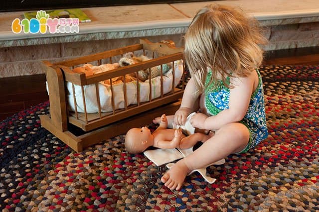 娃娃家游戏道具制作：娃娃的尿布