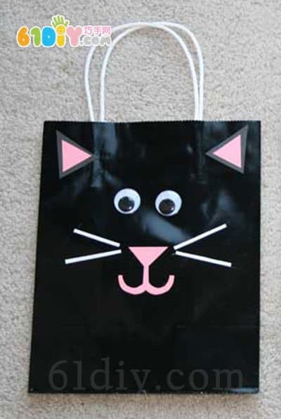 万圣节手工：纸袋黑猫