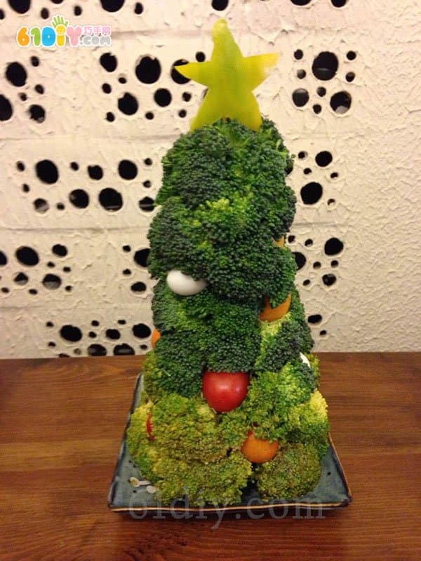 蔬菜圣诞树手工制作