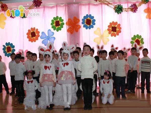 幼儿园新年晚会布置