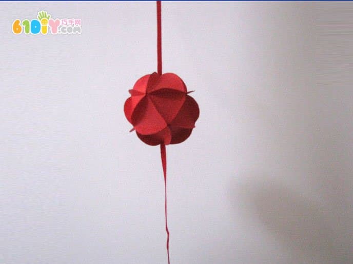 圆纸片花球DIY制作