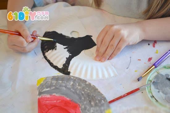 关于鸟的手工 海鹦纸盘面具