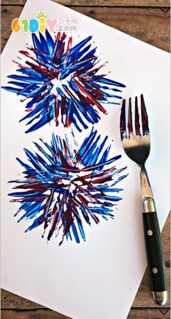 新年创意涂鸦 用叉子画烟花