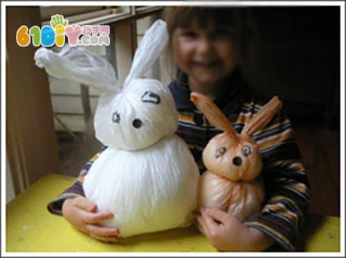 复活节DIY 塑料袋制作小兔子