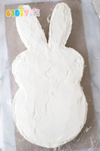 复活节兔子蛋糕DIY制作
