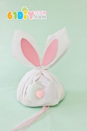 复活节DIY纸巾兔子挂饰