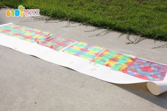 春天儿童制作 美丽的纸巾蝴蝶