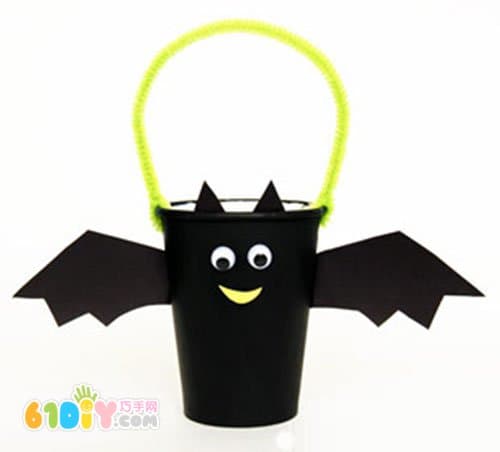 万圣节儿童手工 纸杯制作蝙蝠糖果篮