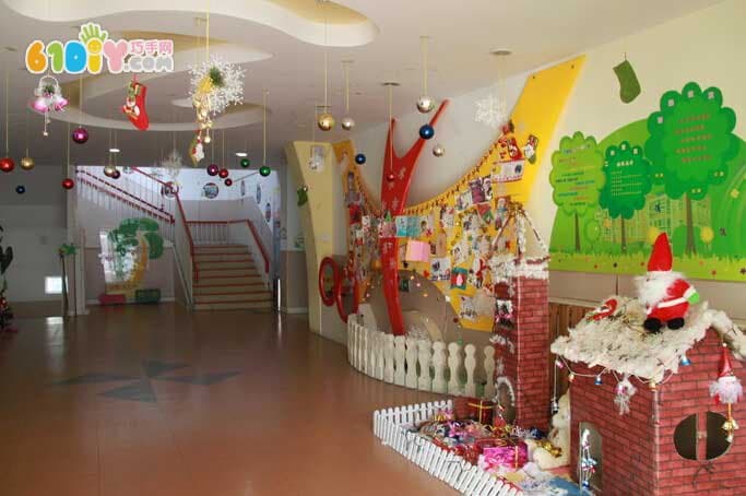 幼儿园圣诞节大厅布置