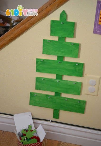 圣诞节DIY 木板条制作圣诞树