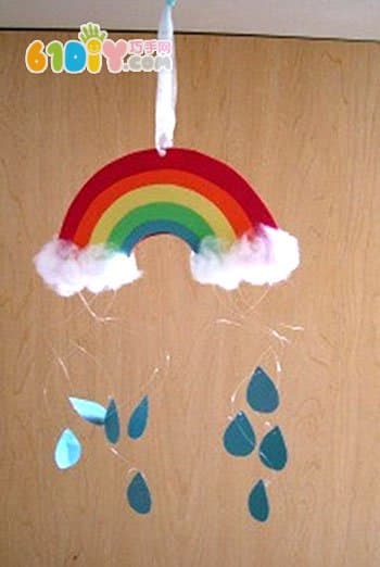 怎样制作漂亮的彩虹雨挂饰