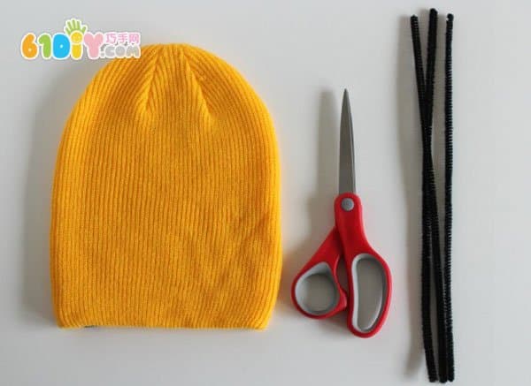 制作万圣节小黄人帽子装扮道具