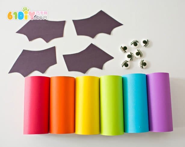 教孩子制作可爱的万圣节彩虹色蝙蝠