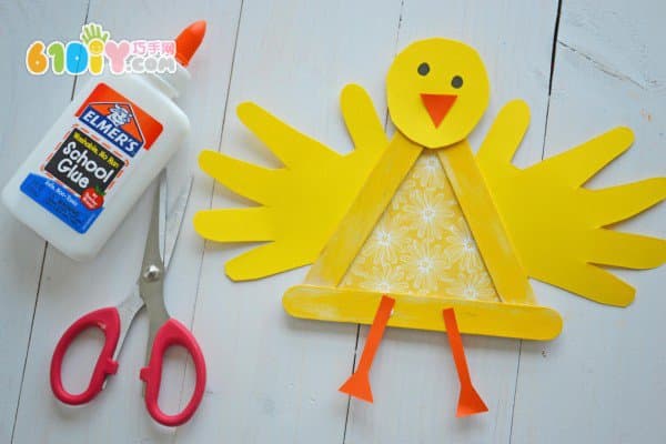 幼儿创意DIY雪糕棒三角小鸡