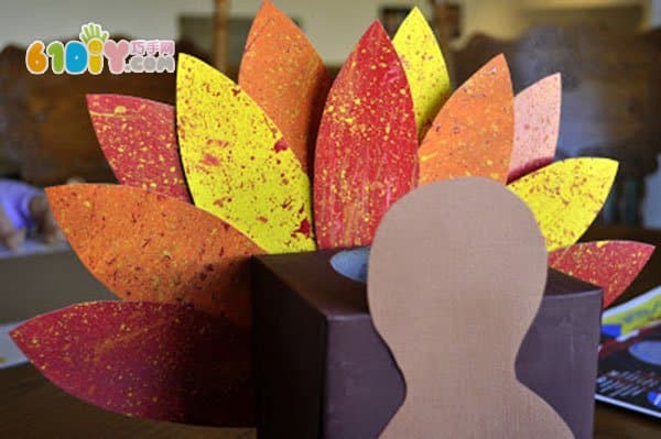 感恩节儿童DIY制作纸盒火鸡
