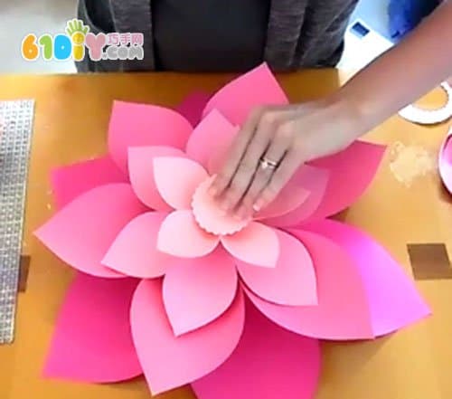 简单的巨型纸花制作过程
