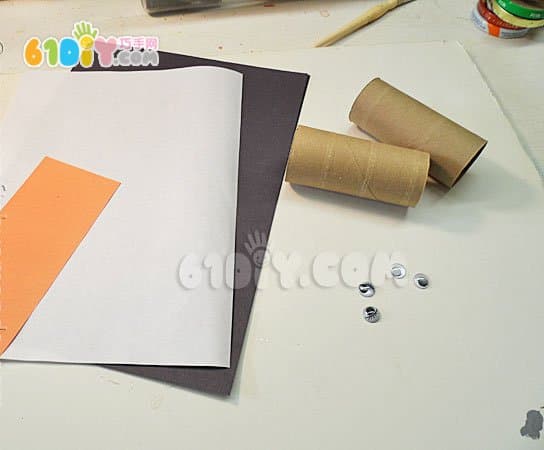 卷纸芯手工制作一对小企鹅