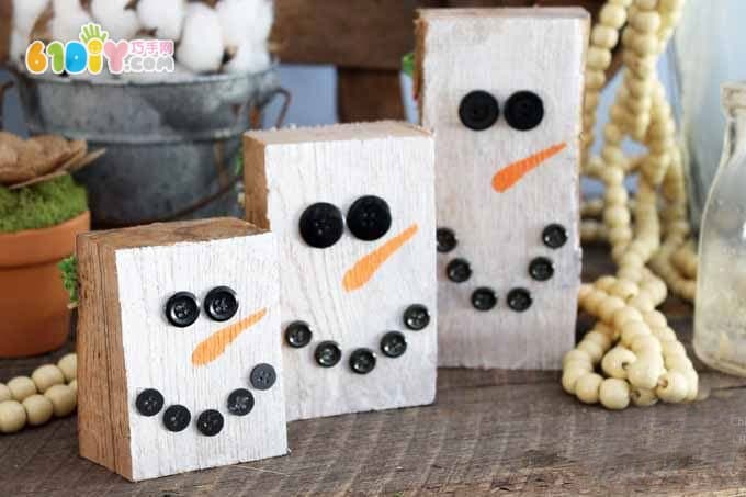 木头块制作装饰南瓜和雪人